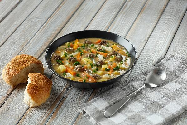 Produktfoto zu Kochkiste: Kohlrabicremesuppe mit Hackbällchen